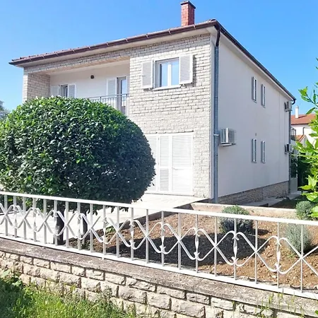 Korni Apartment